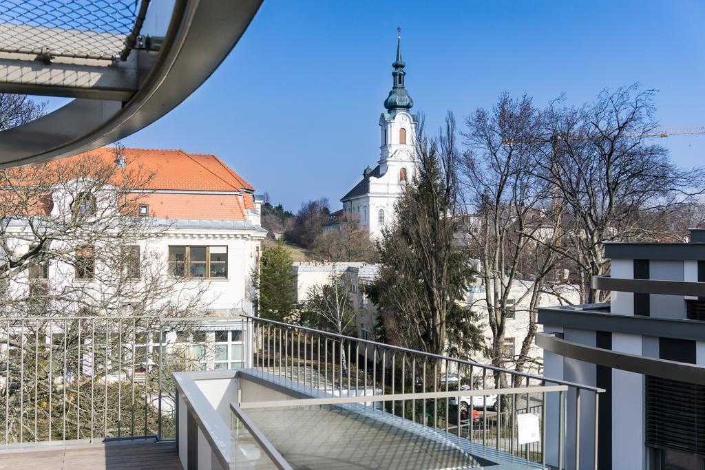 Vienna Garden Residence Bagian luar foto